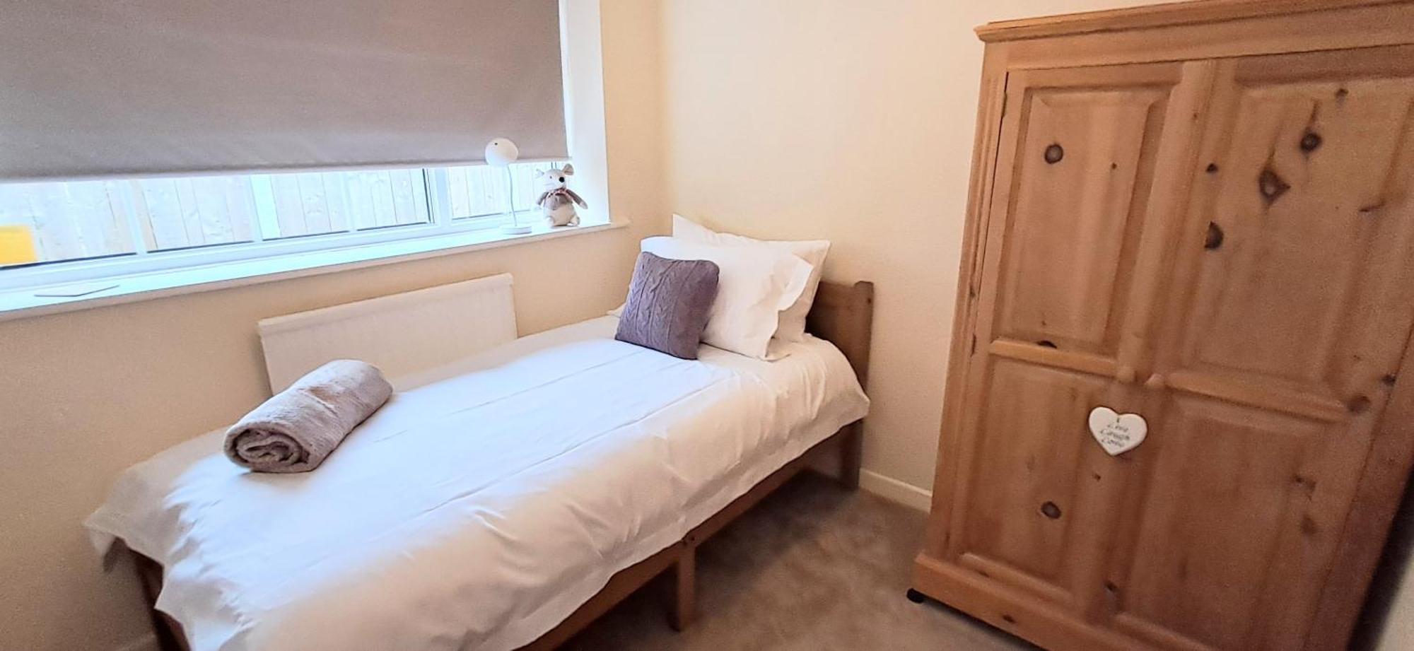 Willow Sleeps 5, Cosy Stopover Holiday home Thornton-le-Beans